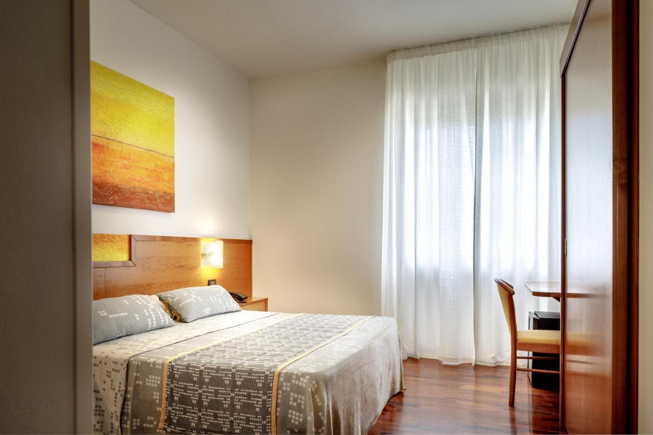 Euro Hotel Nuoro  Eksteriør billede